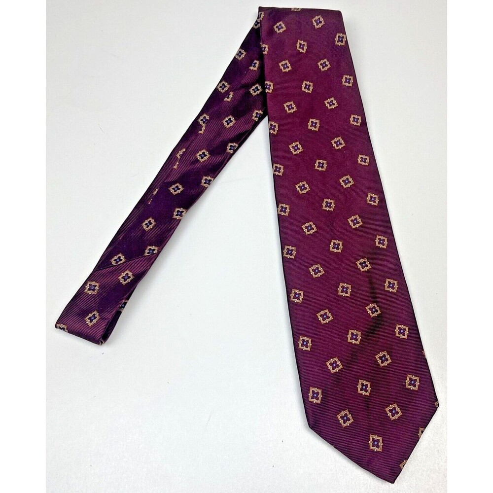 Brooks Brothers Makers Red Blue Geometric Wepp Tie Made with Italian Silk in USA